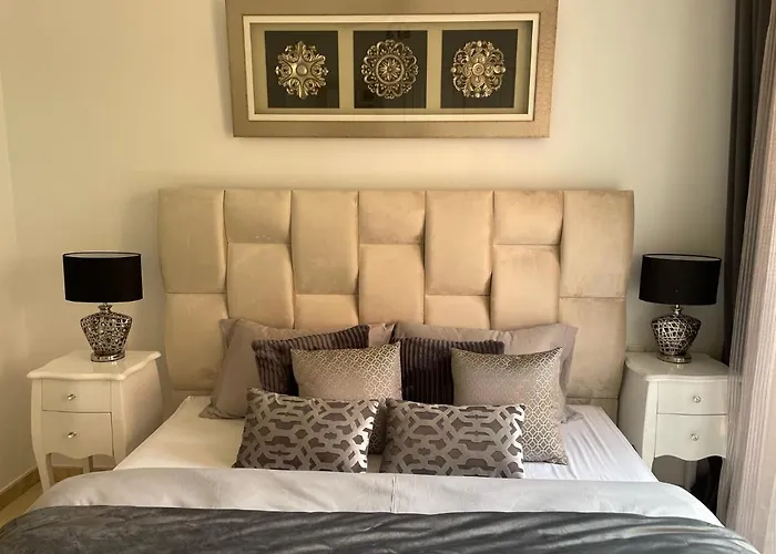 Calahonda Luxury Apartment With A Stunning Sea View