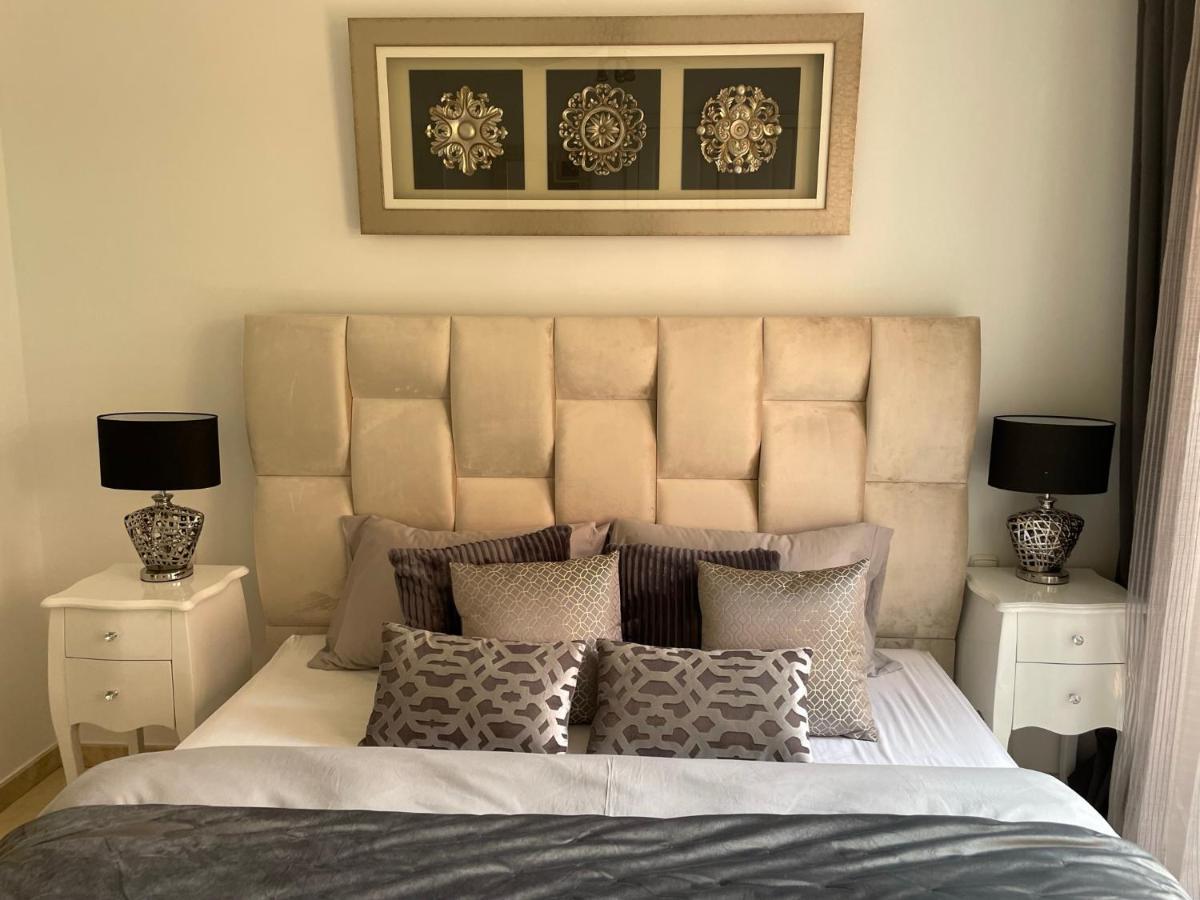 Apartment Calahonda Luxury With A Stunning Sea View