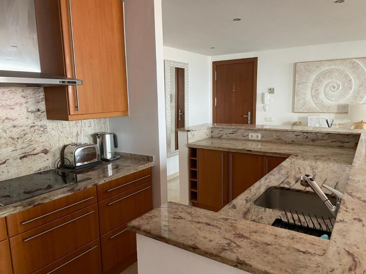 Apartment Calahonda Luxury With A Stunning Sea View