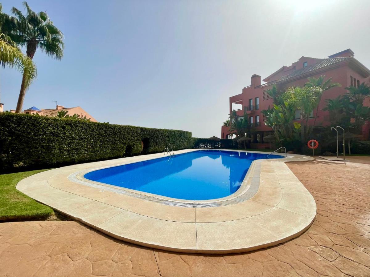 Calahonda Luxury With A Stunning Sea View Apartment