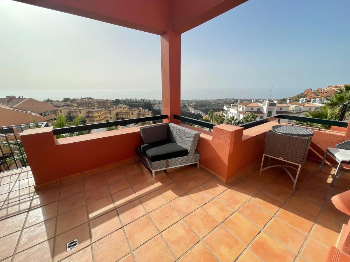 Apartment Calahonda Luxury With A Stunning Sea View *